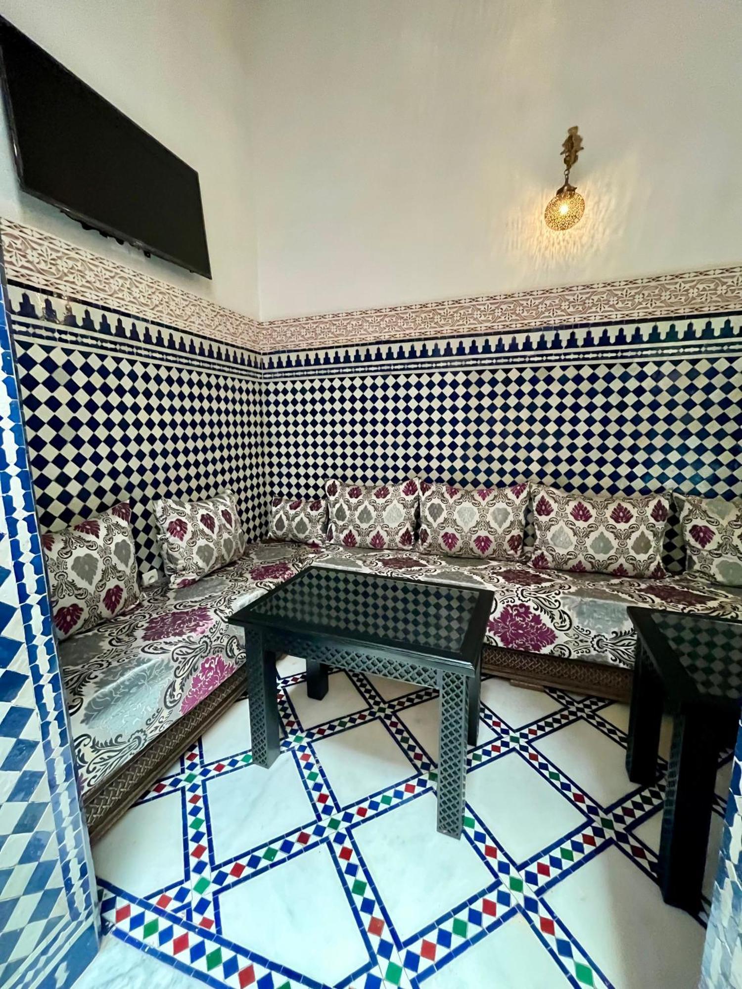 Dar Atlas Fez Buitenkant foto
